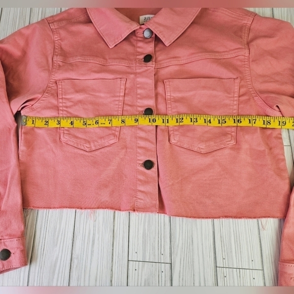 Ana Cropped Cotton Jean Jacket in Bohemian Rose Pink Size Medium NWT - Picture 9 of 10